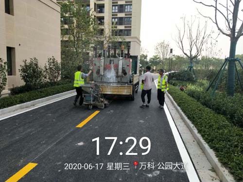 萬科公園飛揚(yáng)道路劃線項目完工